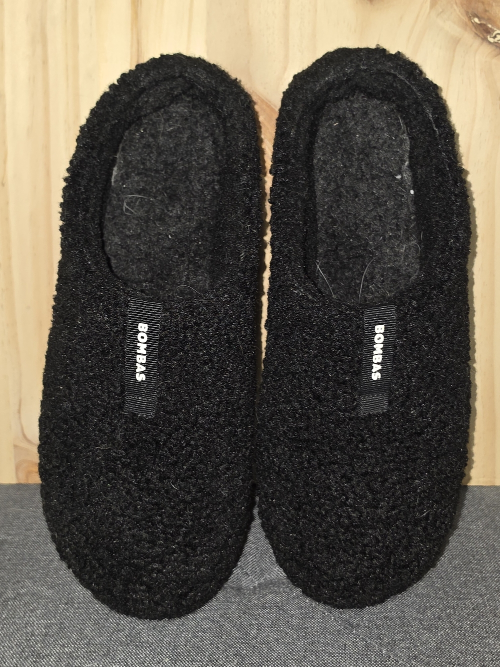 Bombas Black Cozy Bouclé Slippers